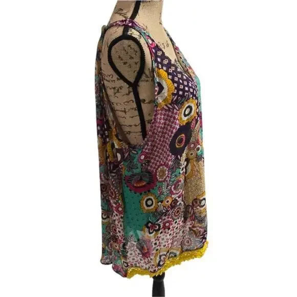 Umgee USA + Floral Patchwork V-Neck Tunic Top with Crochet Fringe Trim 1XL - Picture 4 of 8